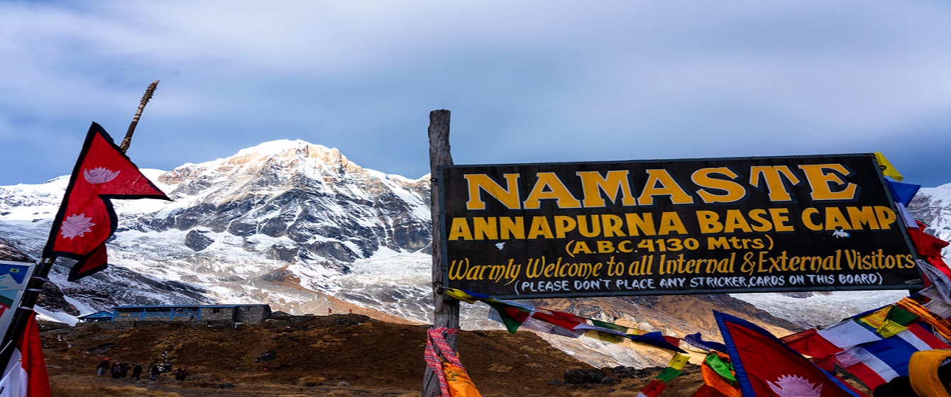 local-trekking-guide-service-for-annapurna-base-camp.jpg