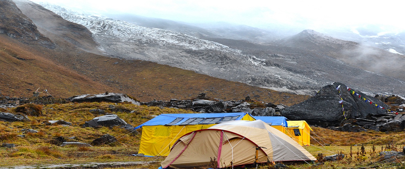 Why Annapurna Base Camp Trek in Spring And Autumn Season